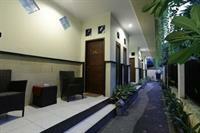 Reddoorz Near Lippo Mall 2 Hotel Kuta  Exterior photo